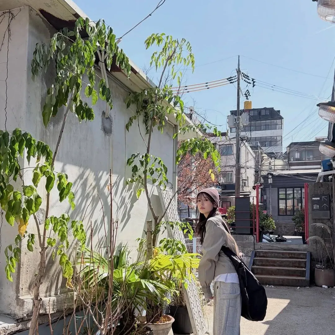 Behind-the-scenes cut of Jung Somin