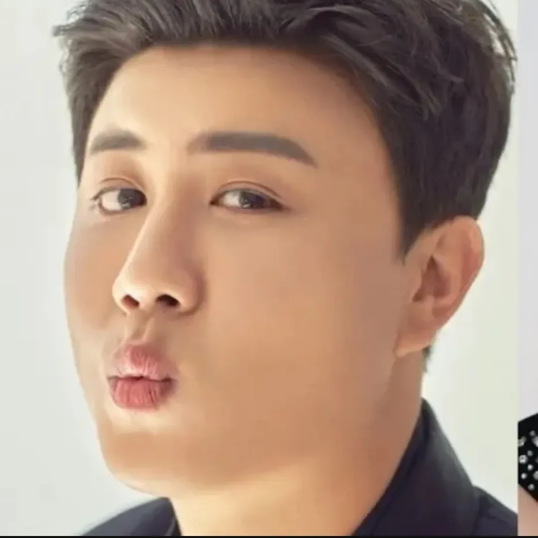 Latest photo of Jin Haesung