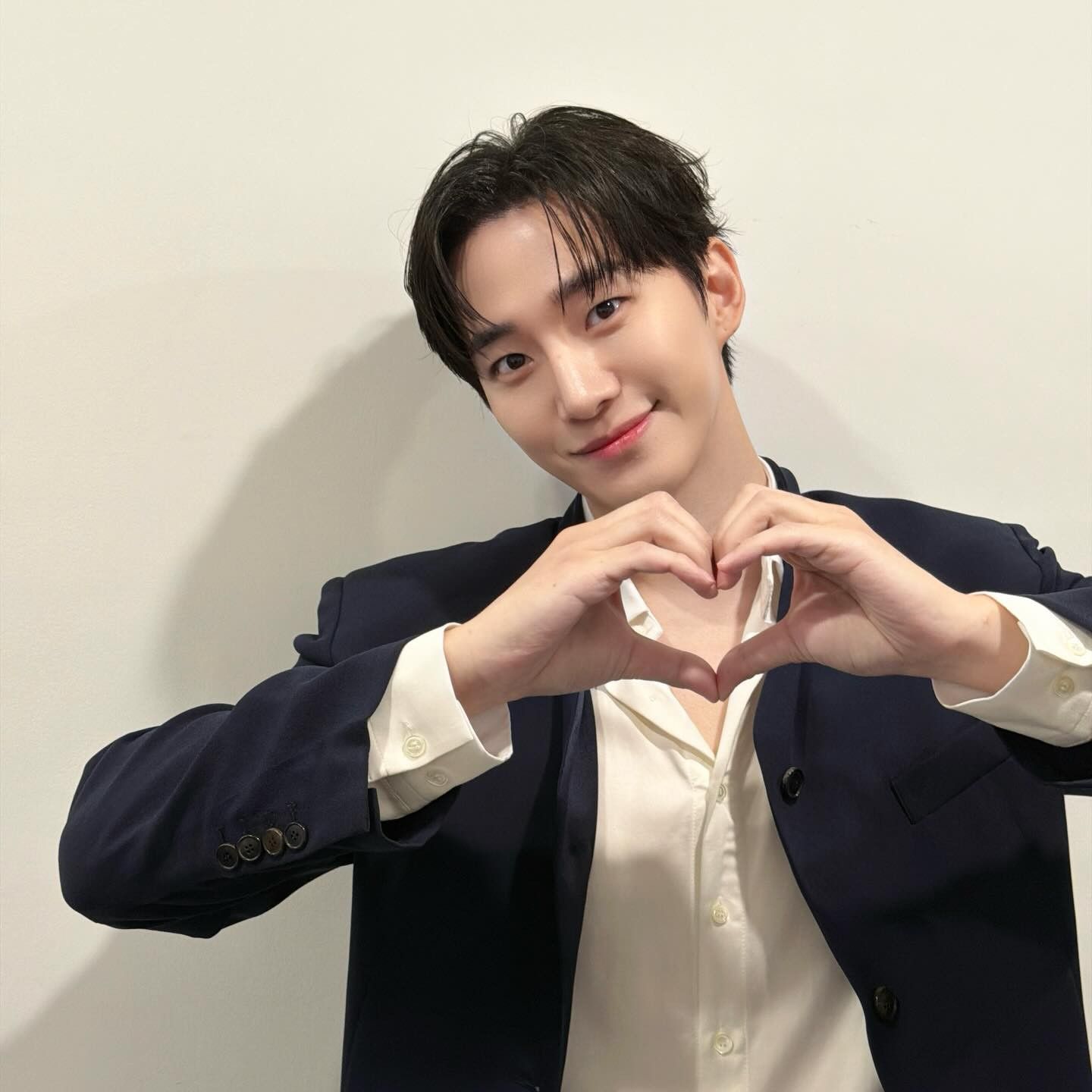 粉丝拍下的李俊昊瞬间