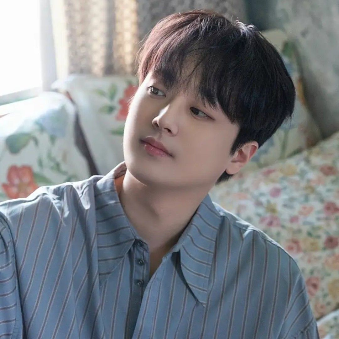 Momen yang diabadikan oleh penggemar Lee Chanwon