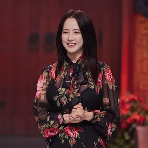 Foto terbaru dari Song Jihyo