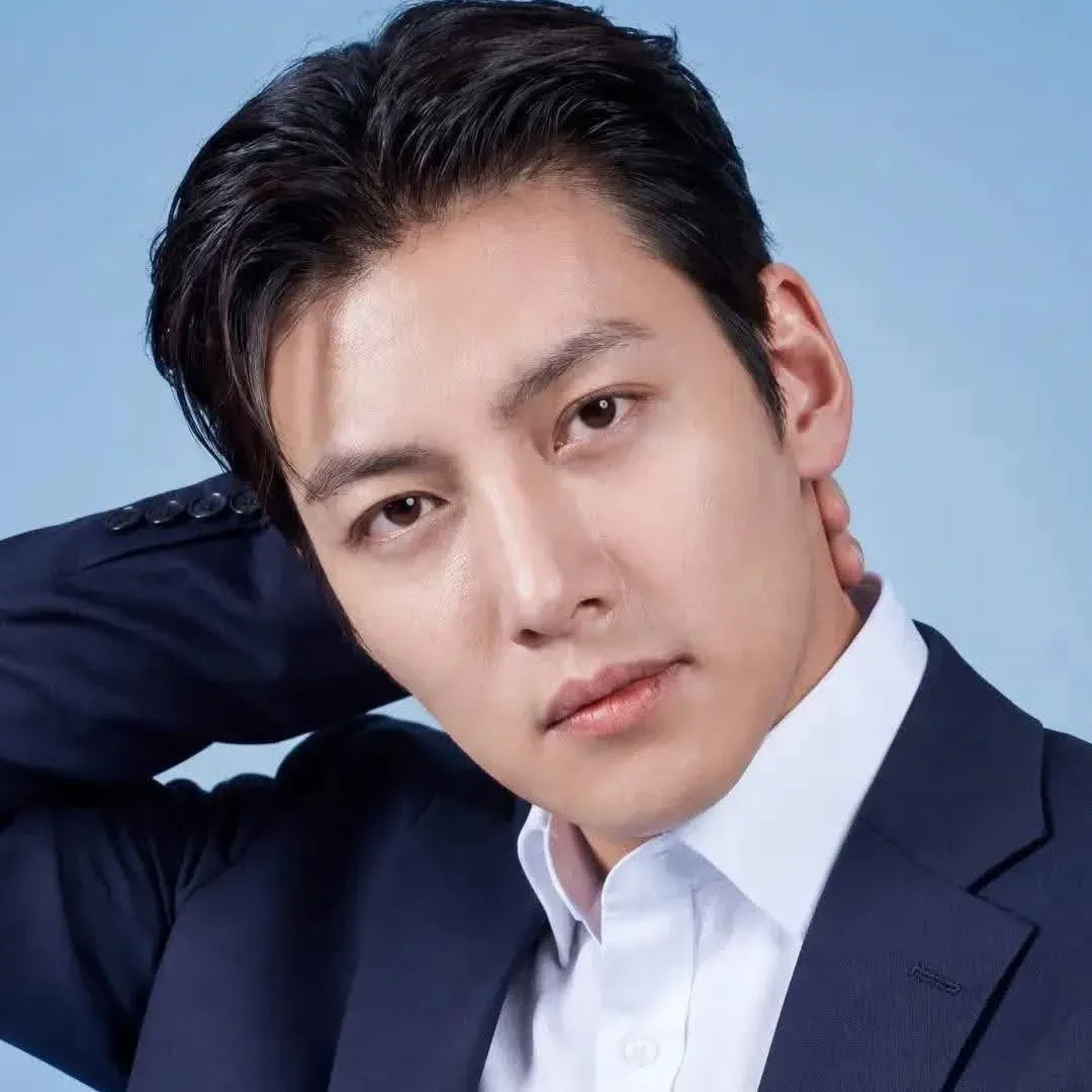 Latest photo of Ji Changwook