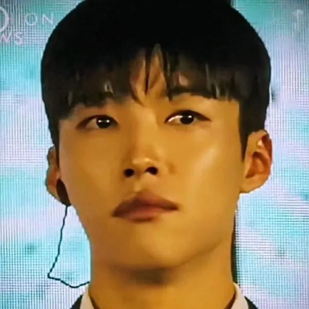 Behind-the-scenes cut of Woo Dohwan
