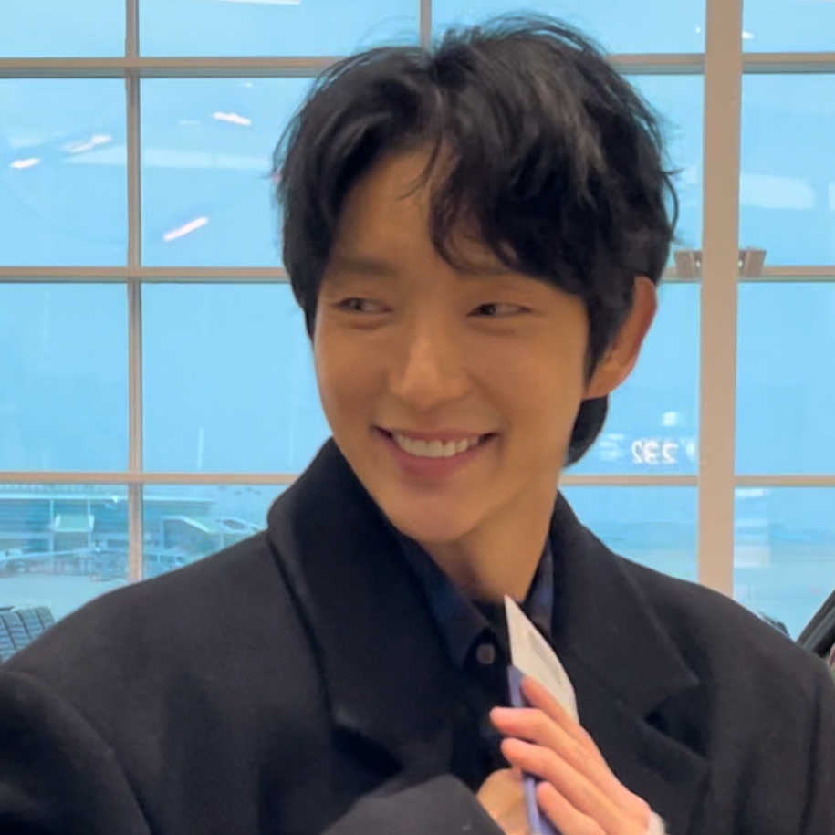 Latest photo of Lee Joongi