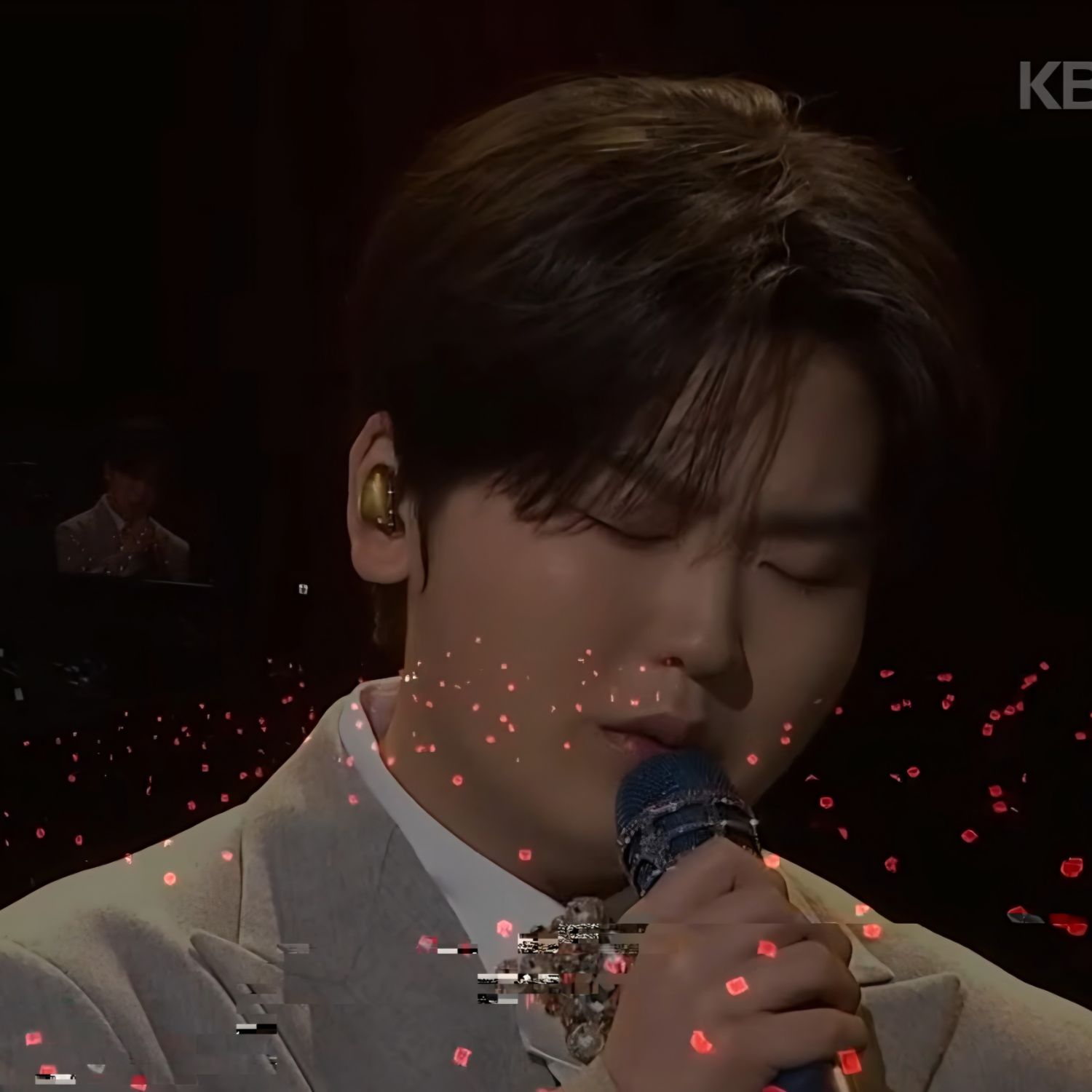 A moment captured by a fan of Park Sungon