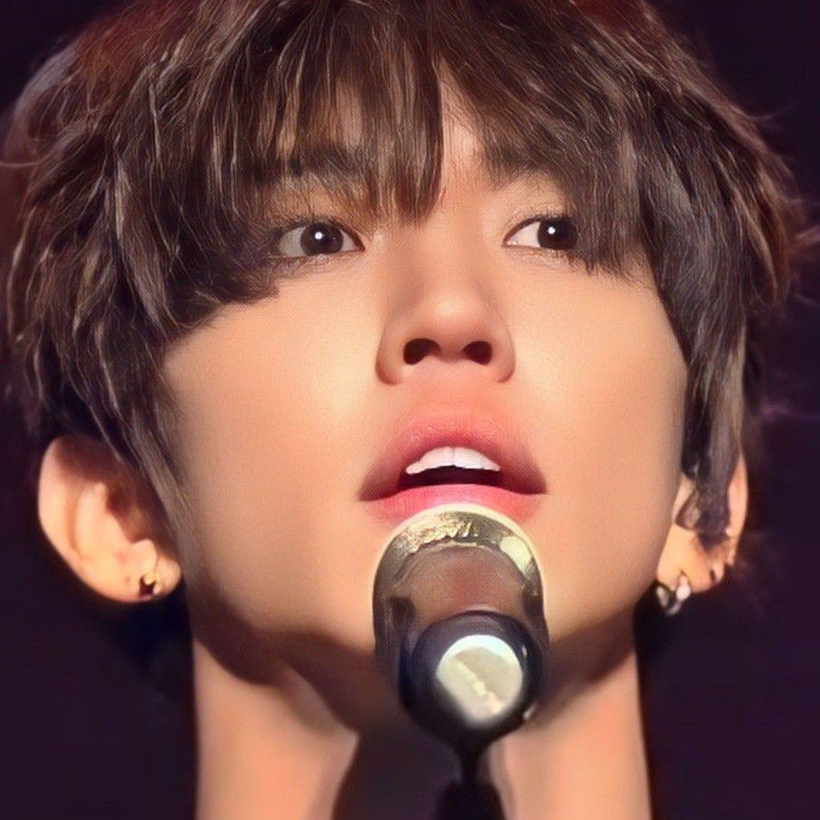 Behind-the-scenes cut of Lee Seungyoon