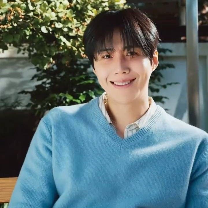 Foto terbaru dari Kim Seonho