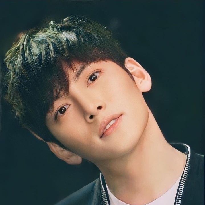 チ・チャンウクの最新写真