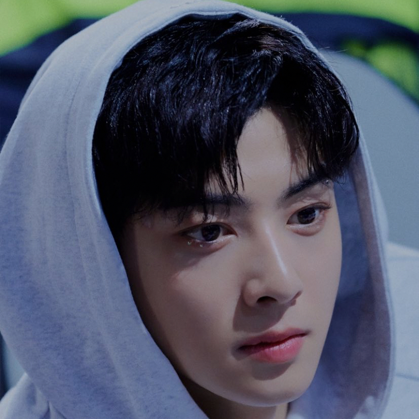 Foto terbaru dari Cha Eunwoo