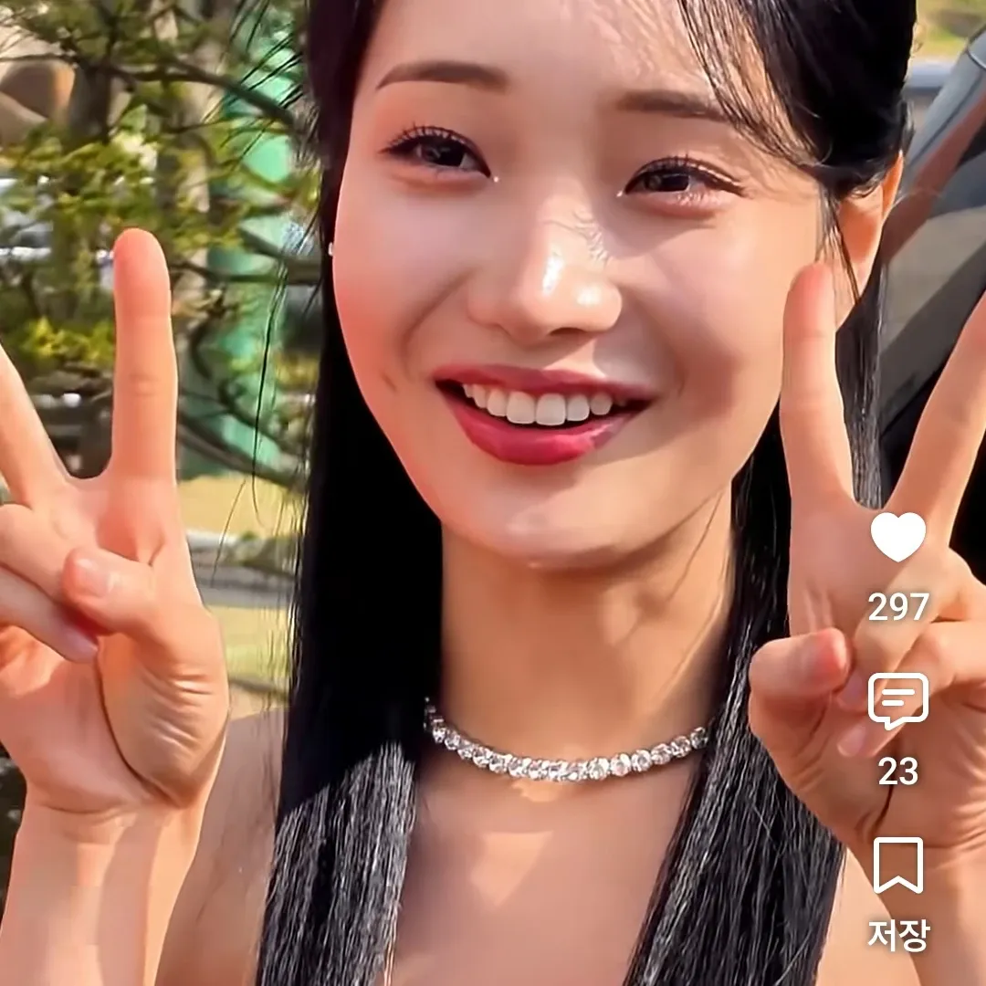 Behind-the-scenes cut of Kim Soyeon (2004)