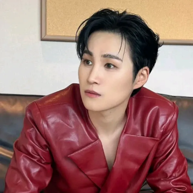 김희재의 비하인드 컷