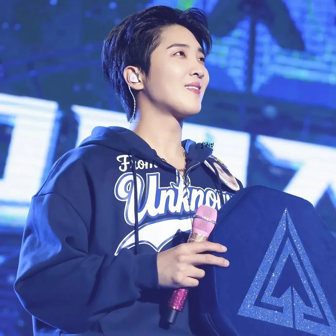 Latest photo of Hwang Yunsung