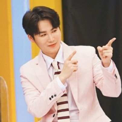 김희재의 최신 사진