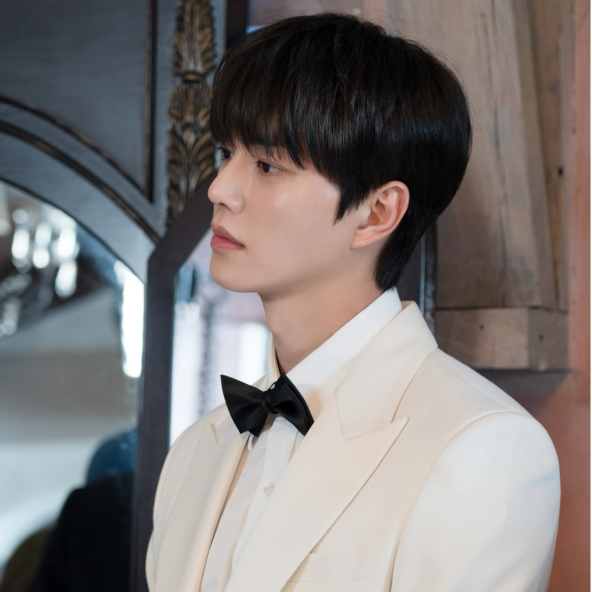 Latest photo of Song Kang