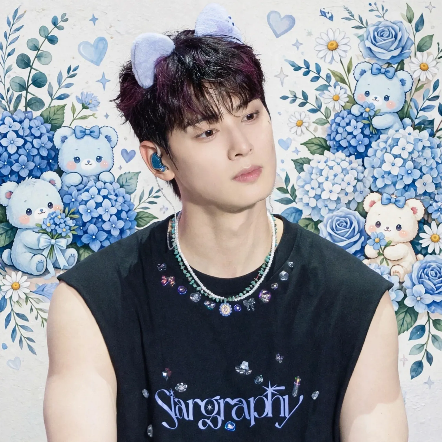 Recent activity shot of Cha Eunwoo