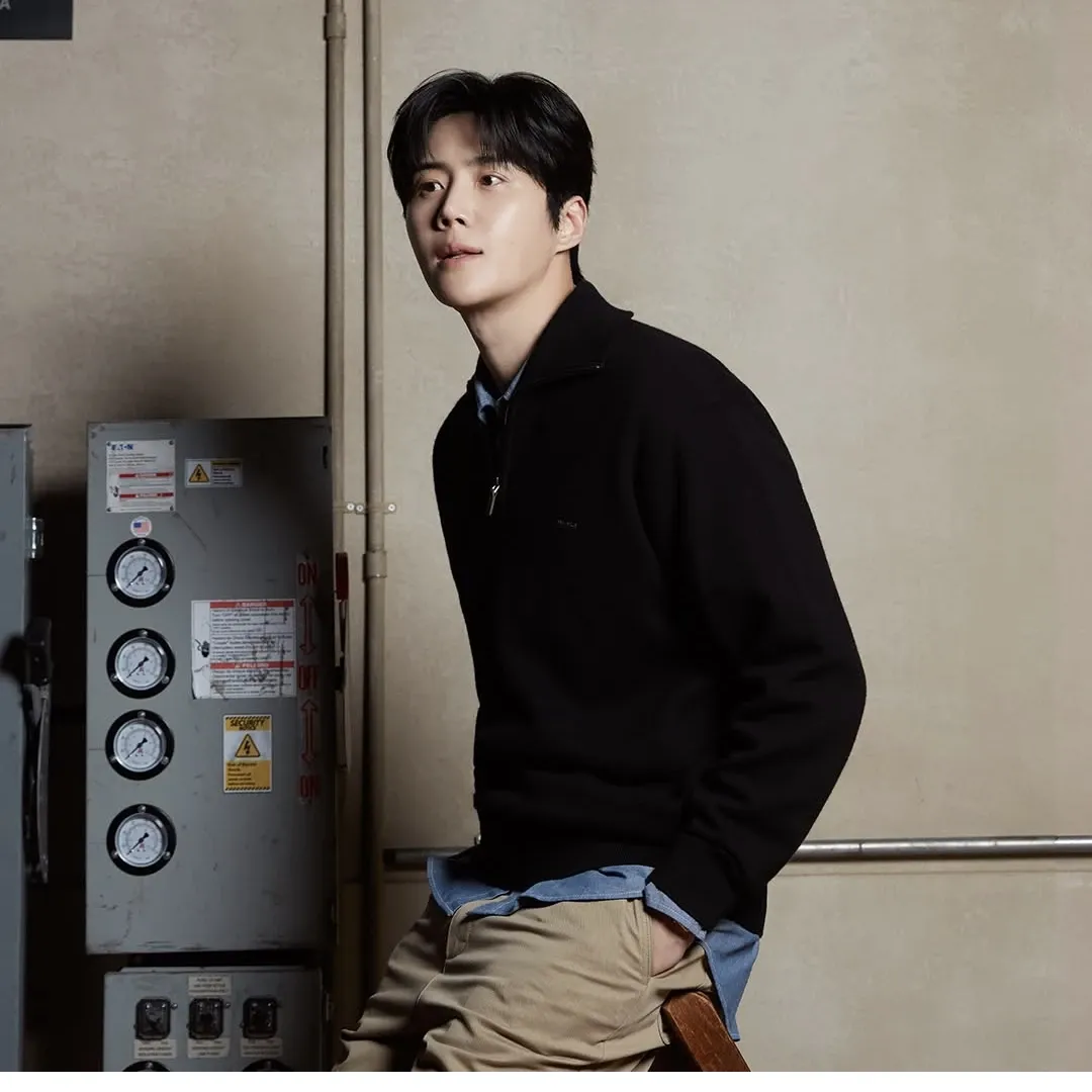 Behind-the-scenes cut of Kim Seonho