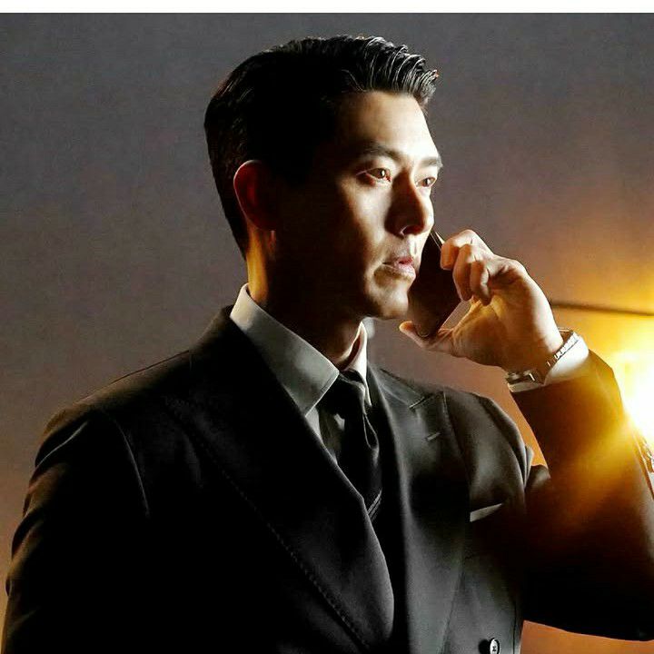 Foto terbaru dari Hyun Bin