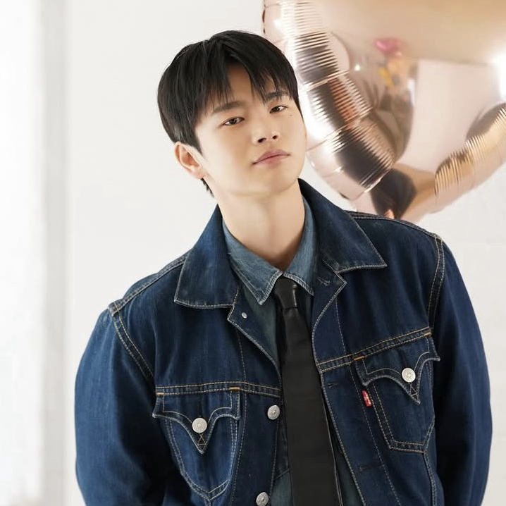 A moment captured by a fan of Seo Inguk