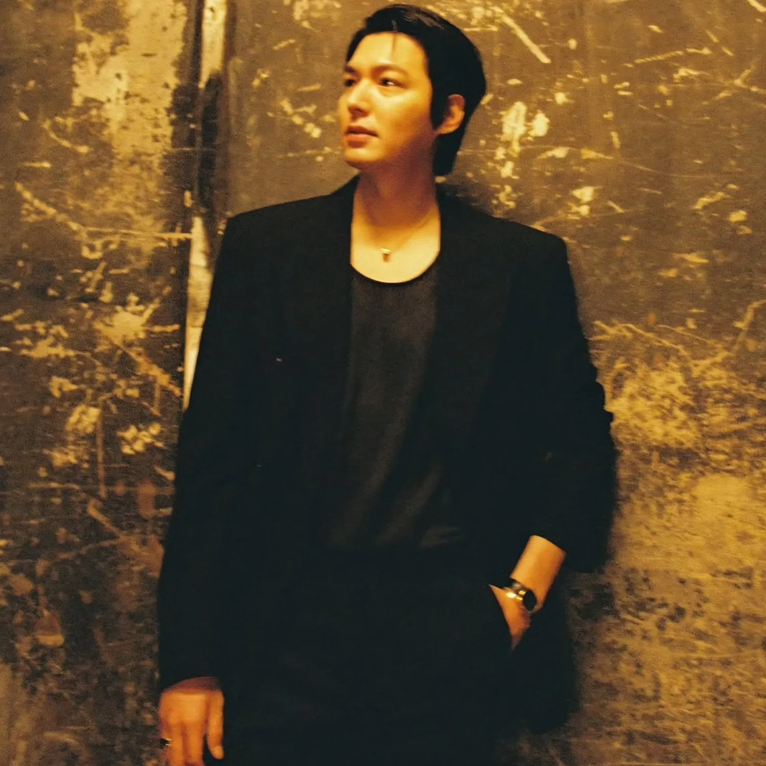 Behind-the-scenes cut of Lee Minho