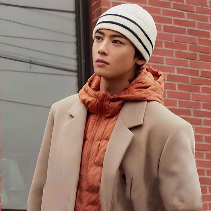 Cuplikan di balik layar dari Cha Eunwoo