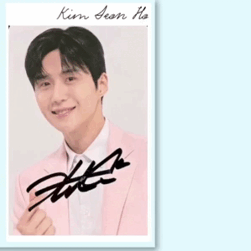 Foto kegiatan terbaru dari Kim Seonho