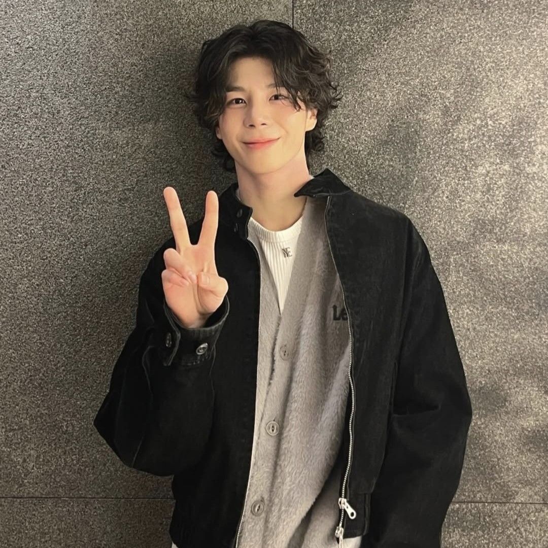 郑东元的近期活动照