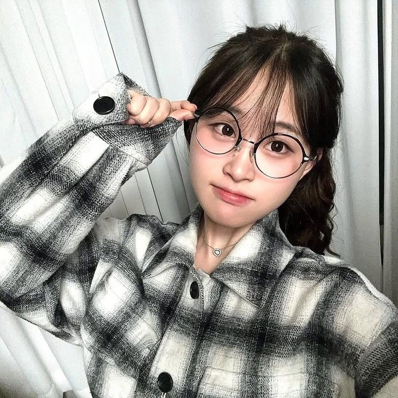 キム・ダヒョンのビハインドカット