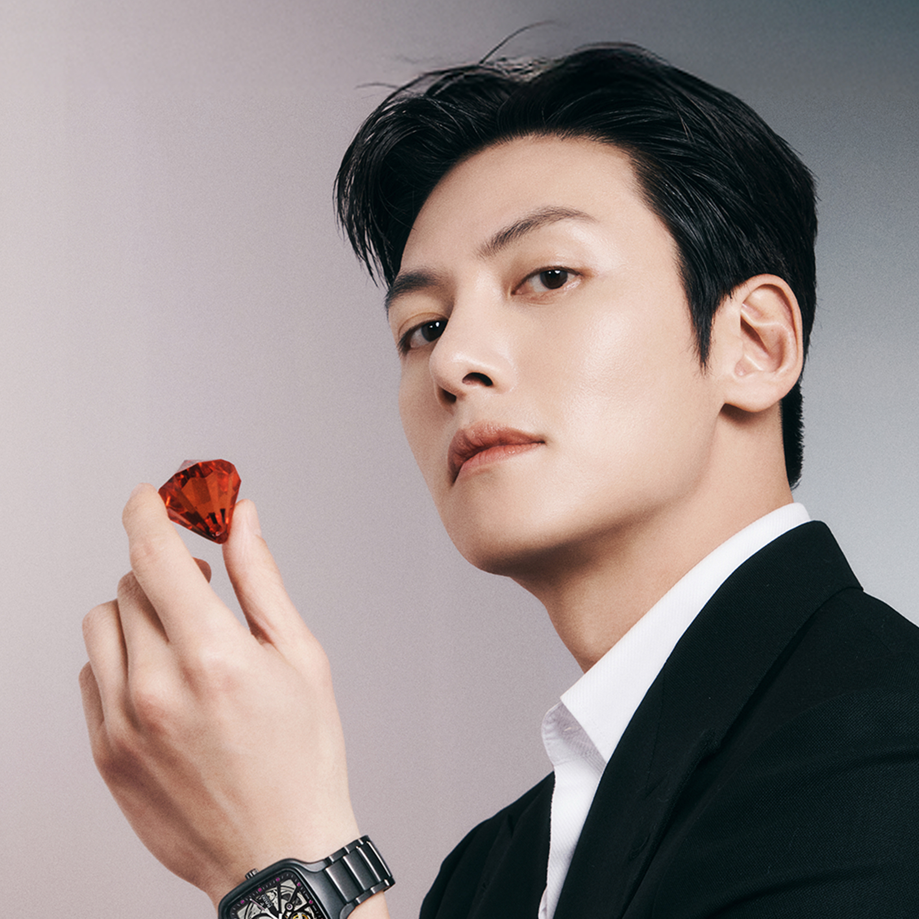 チ・チャンウクの最近の活動ショット