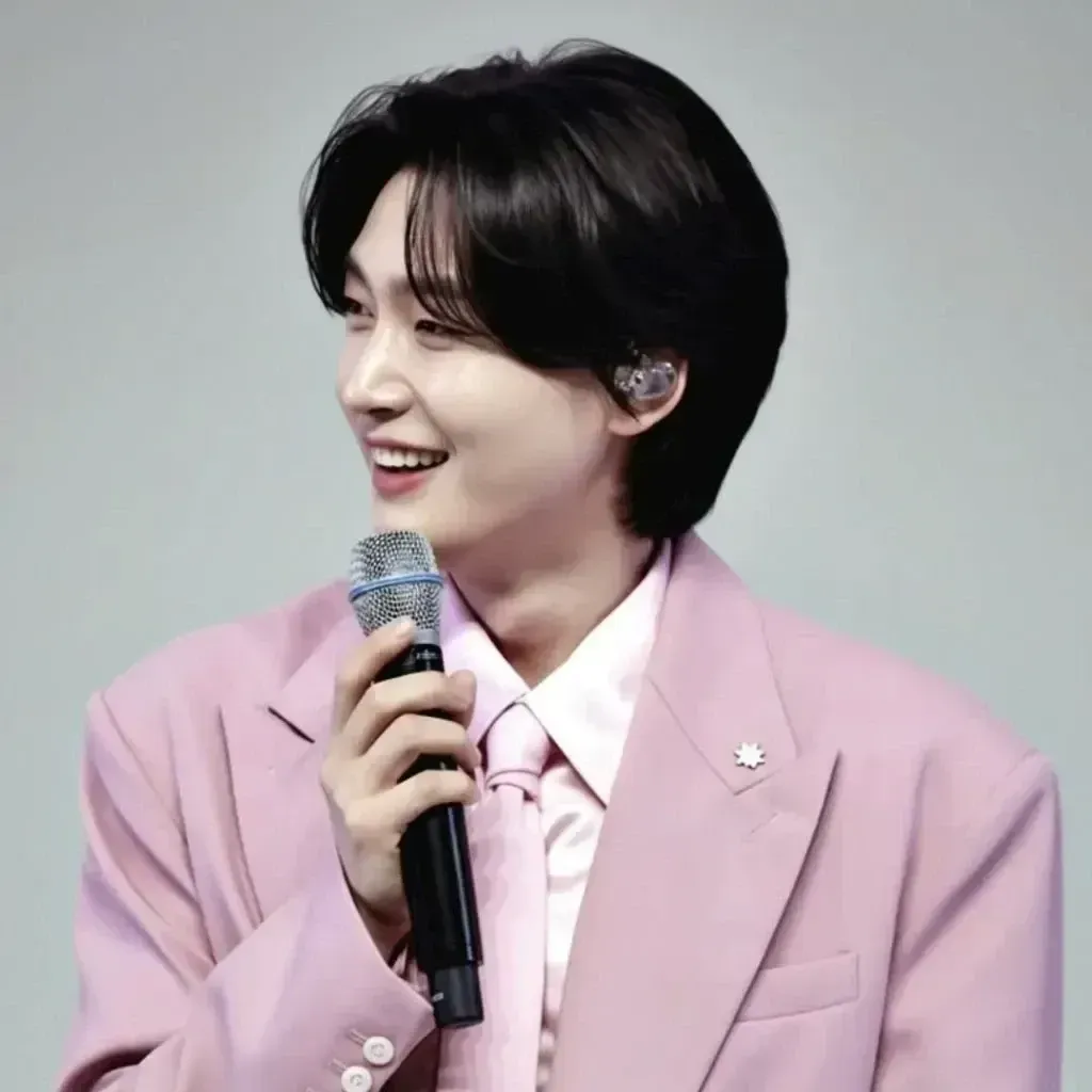 Recent activity shot of Kim Yongbin