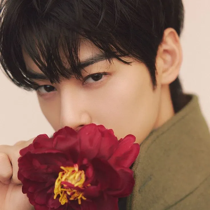 Momen yang diabadikan oleh penggemar Cha Eunwoo