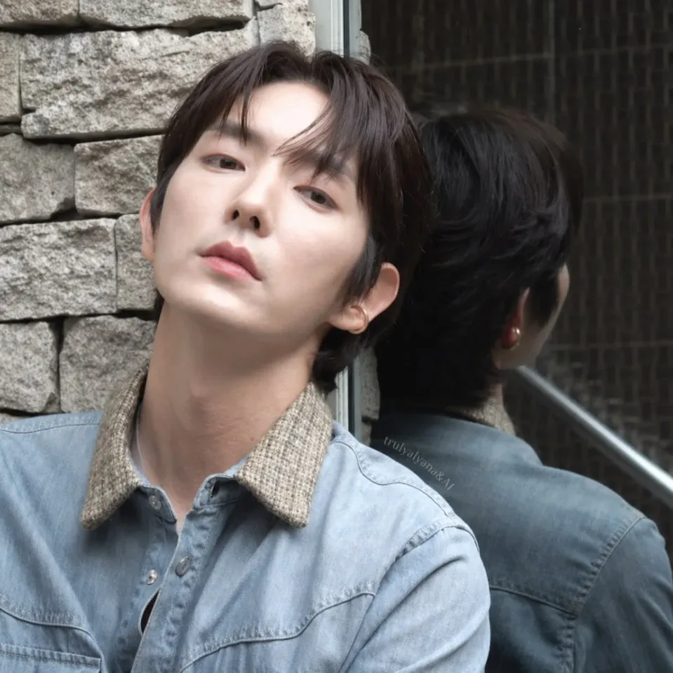 Recent activity shot of Lee Joongi