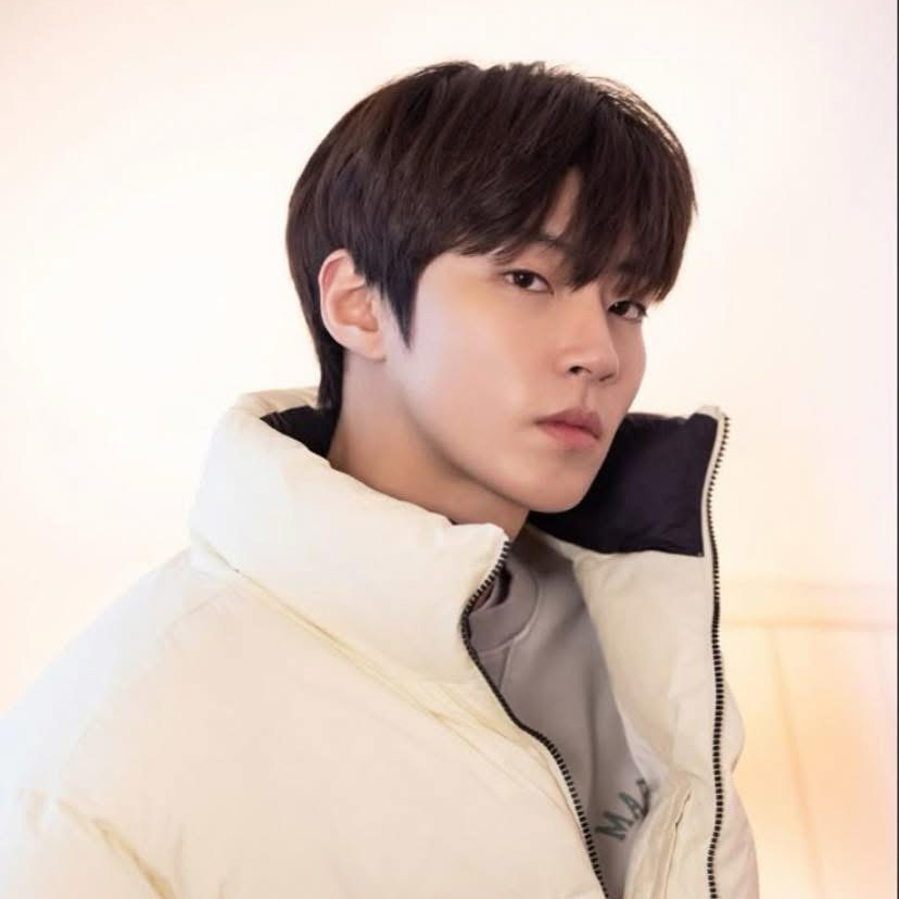 황인엽의 비하인드 컷