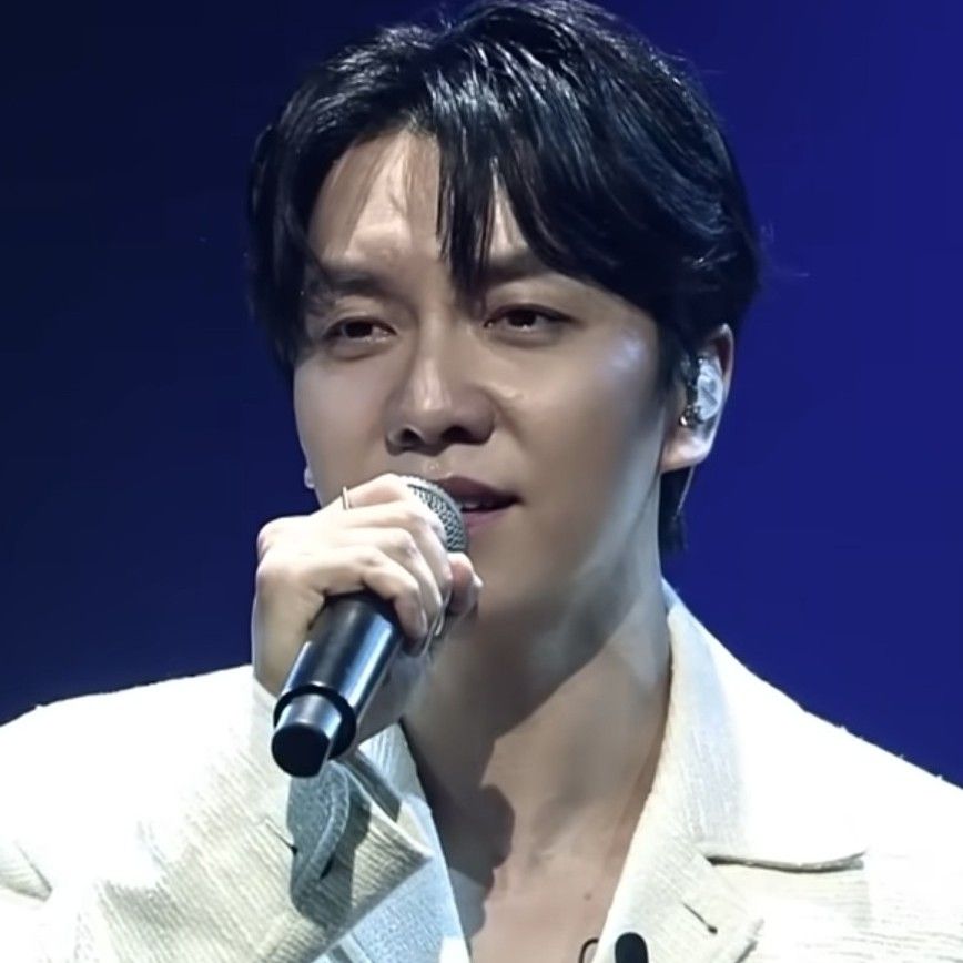 イ・スンギの最新写真