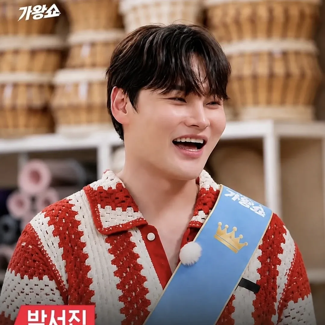 Foto kegiatan terbaru dari Park Seojin