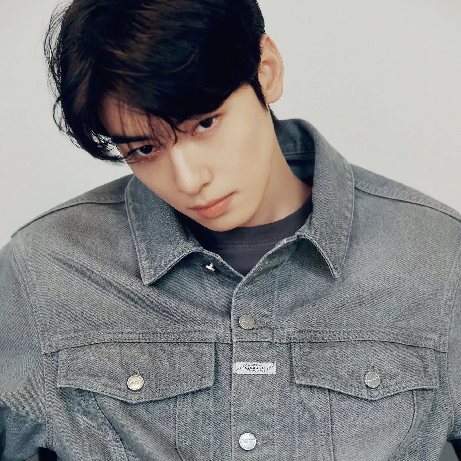 A moment captured by a fan of Cha Eunwoo