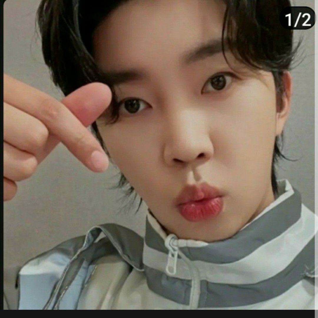 Foto terbaru dari Lim Youngwoong