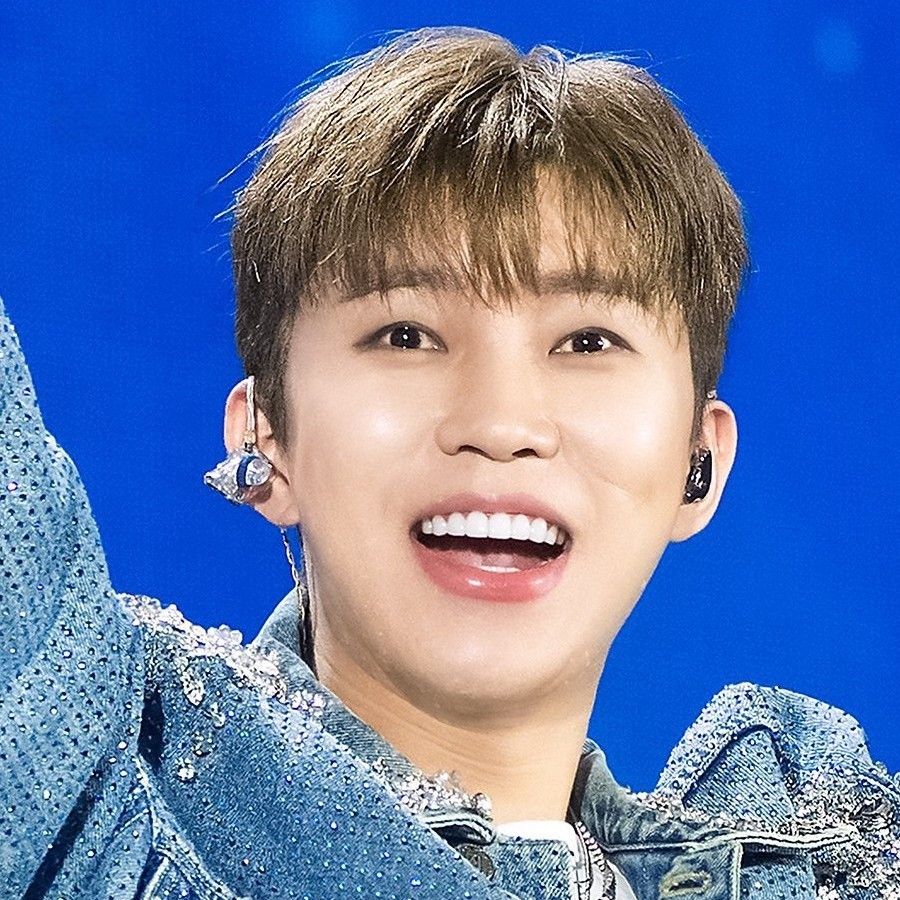 イム・ヨンウンの最近の活動ショット