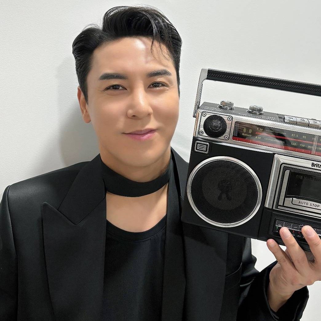 Behind-the-scenes cut of Jang Minho