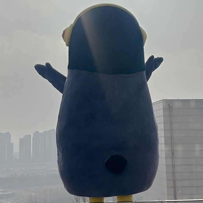 Behind-the-scenes cut of Pengsoo