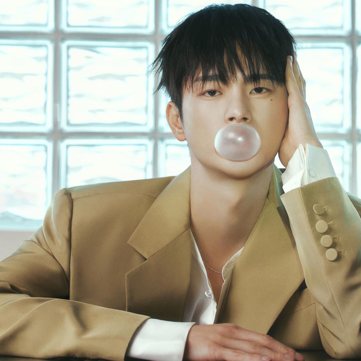 서인국의 비하인드 컷