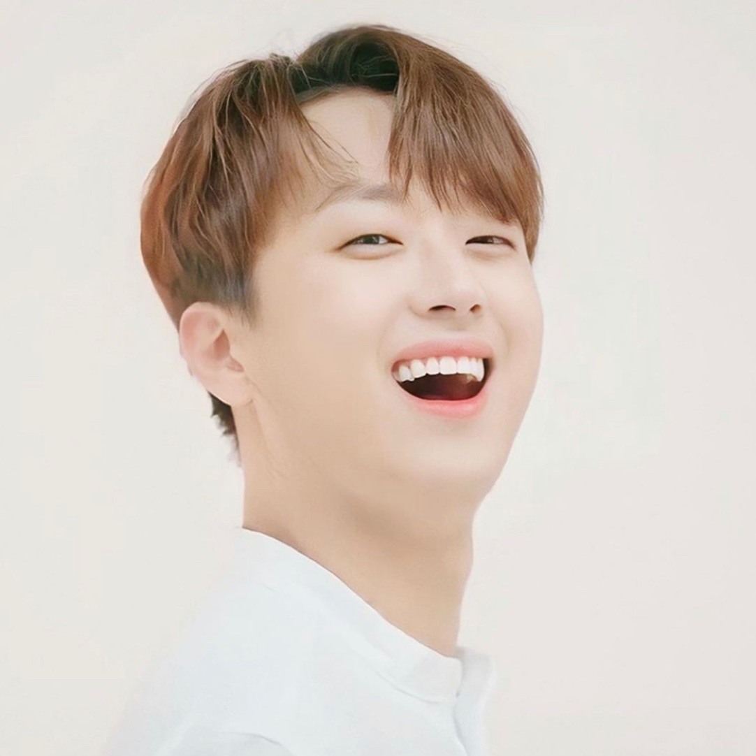 李燦元的幕後花絮