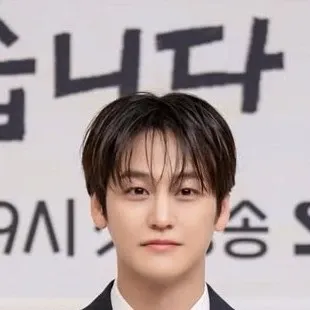 A moment captured by a fan of Kim Bum