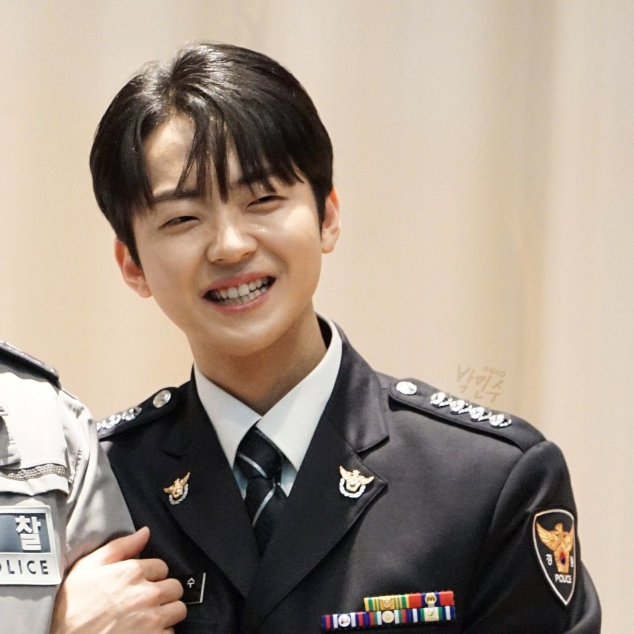 Behind-the-scenes cut of Park Minsu