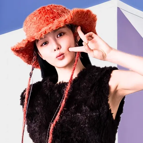 Behind-the-scenes cut of Kim Youjung