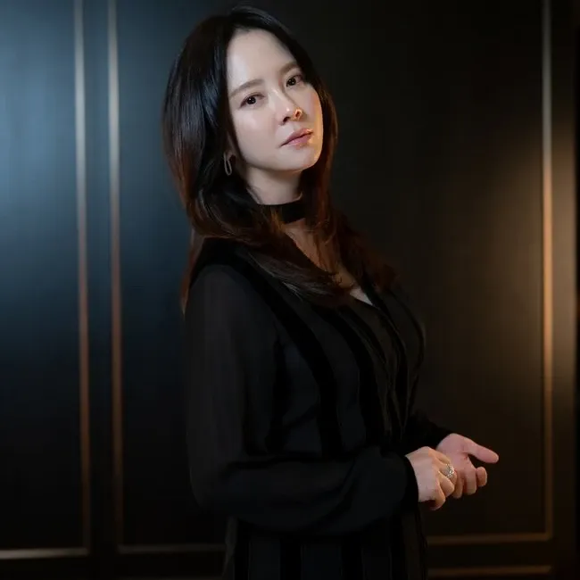 Cuplikan di balik layar dari Song Jihyo