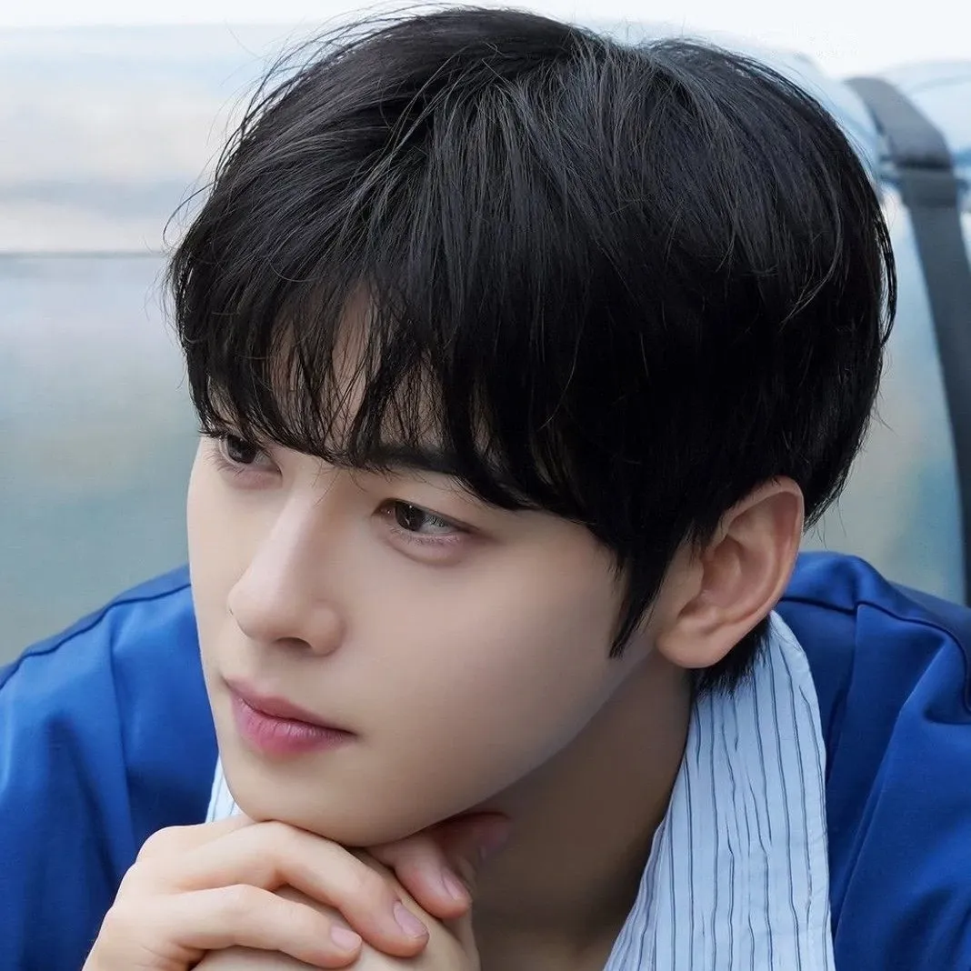 Momen yang diabadikan oleh penggemar Cha Eunwoo