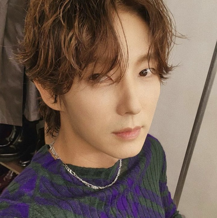 A moment captured by a fan of Lee Joongi