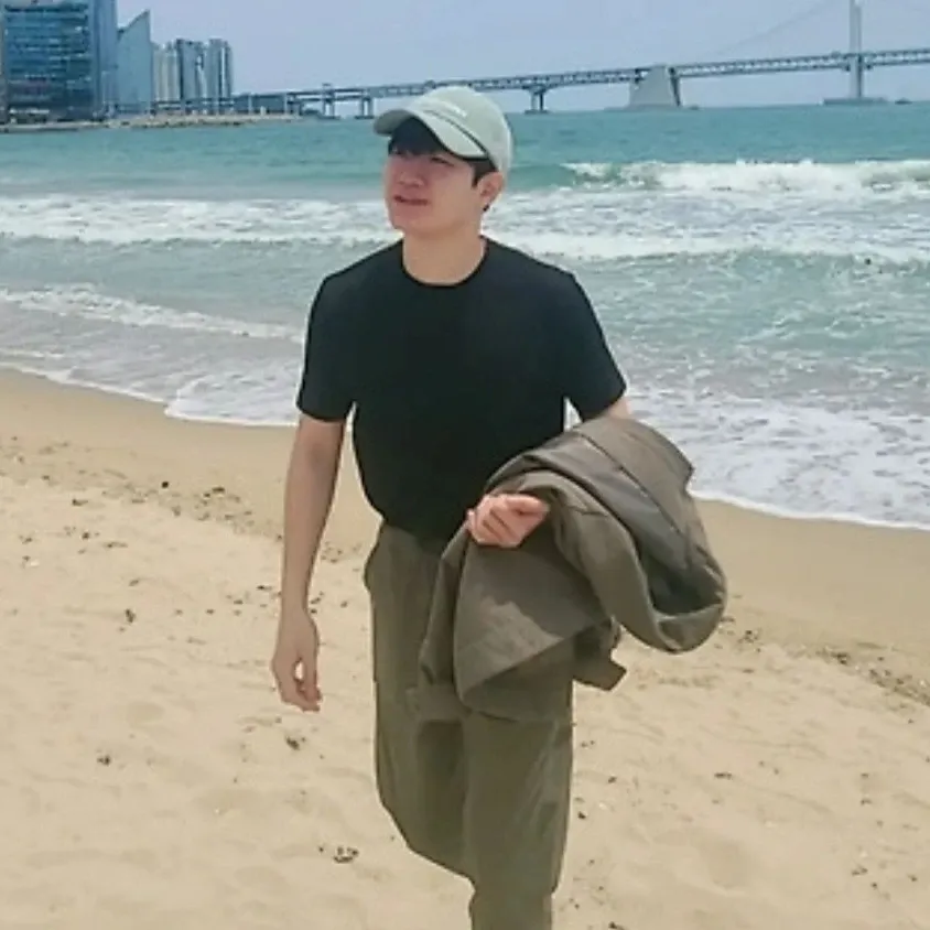 조명섭의 최신 사진