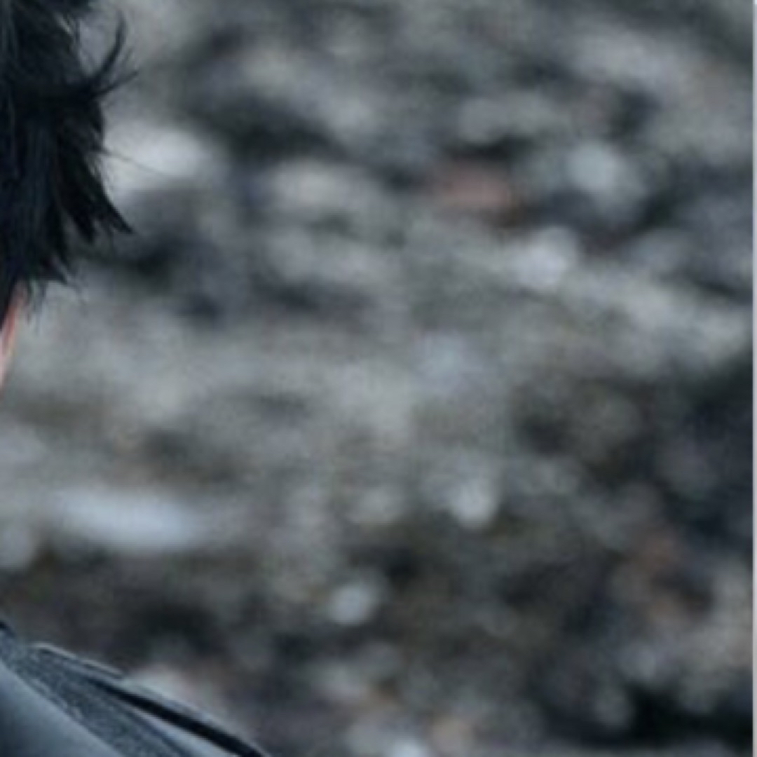 Behind-the-scenes cut of Zhou Yiran