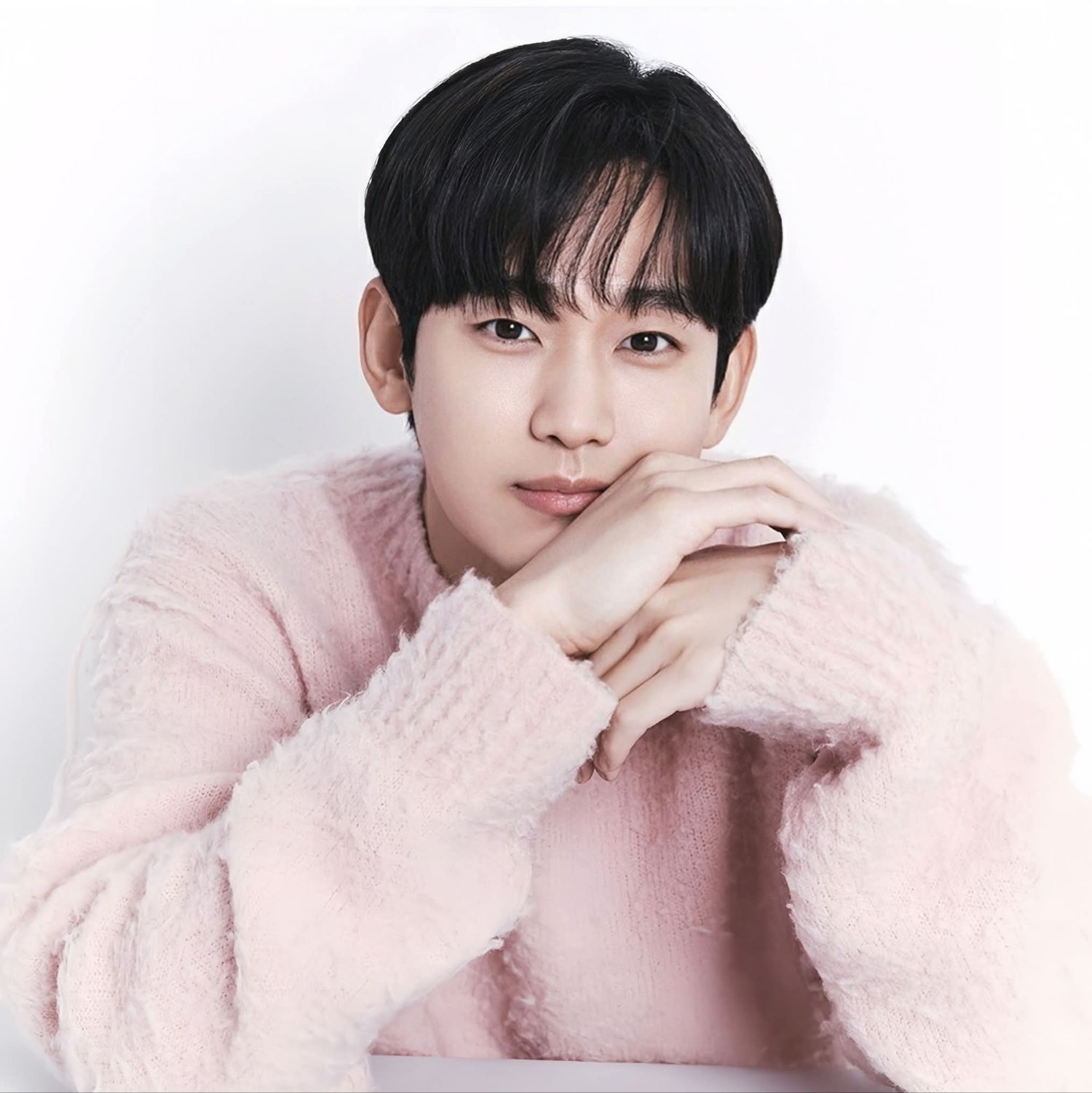 A moment captured by a fan of Kim Soohyun